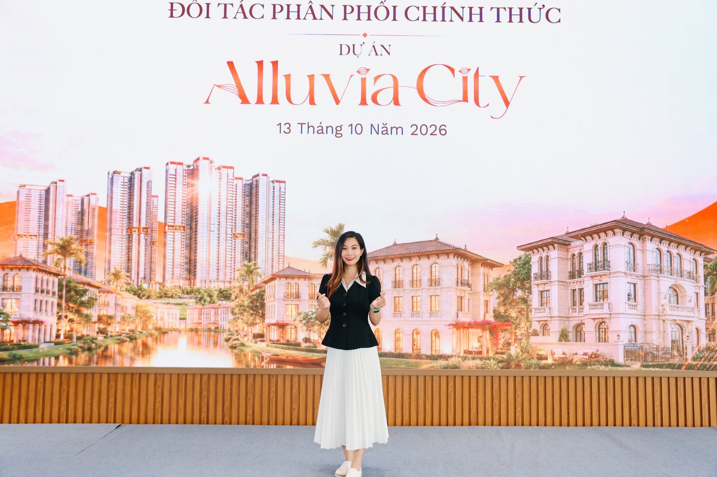 Dương Hoa tại lễ ký kết đối tác phân phối chính thức Alluvia City
